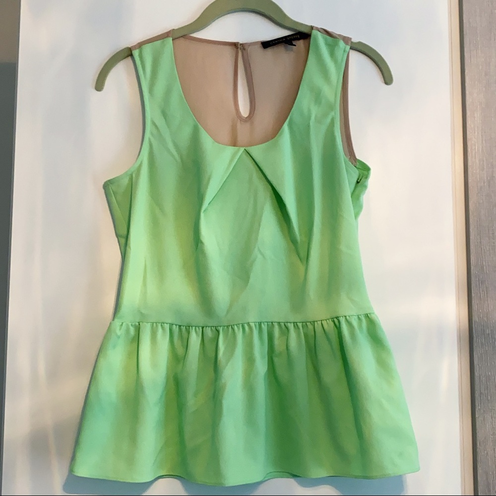 Boutique tank. Size S